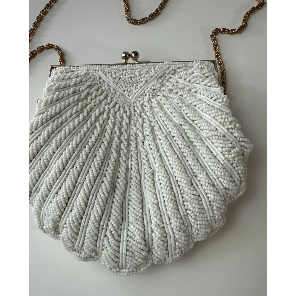 Vintage Walborg Mini Beaded Satin Clamshell Gatsby Purse Gold Color Chain Strap - Picture 3 of 13